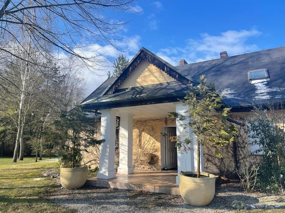 Komfortowy Dom W Lesie Miedzichowo Exteriér fotografie